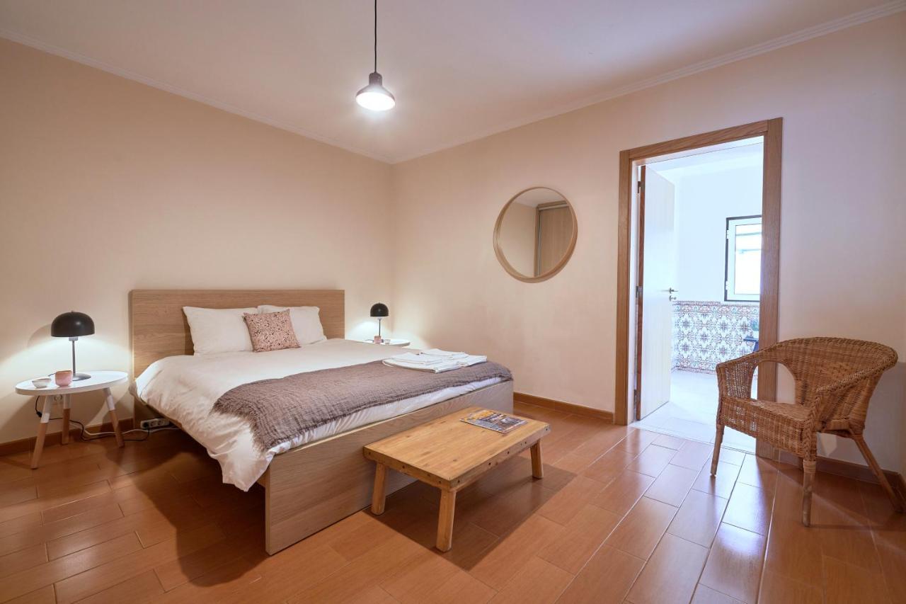 Spacious And Renovated Apartment With Amazing Patio, By Timecooler Lisbon Bagian luar foto